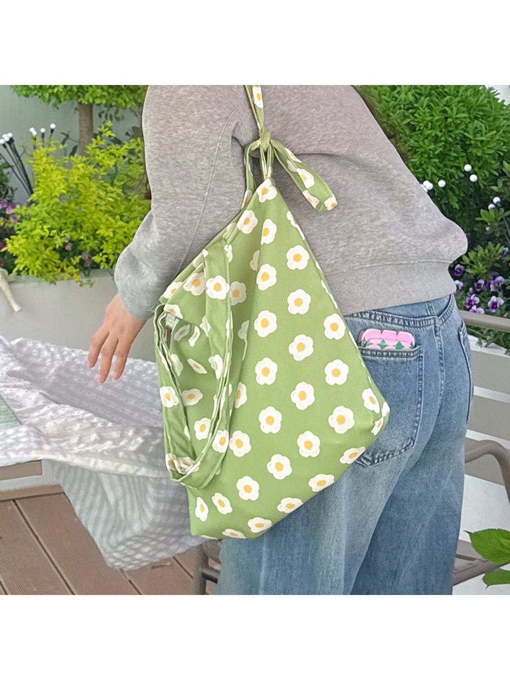 Cosbai - Floral Print Open-Top Women's Bag