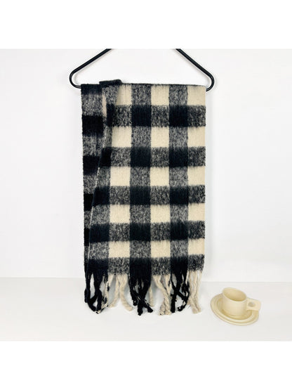 Scarvii - Two Tones Plaid Fringe Tassel Scarf