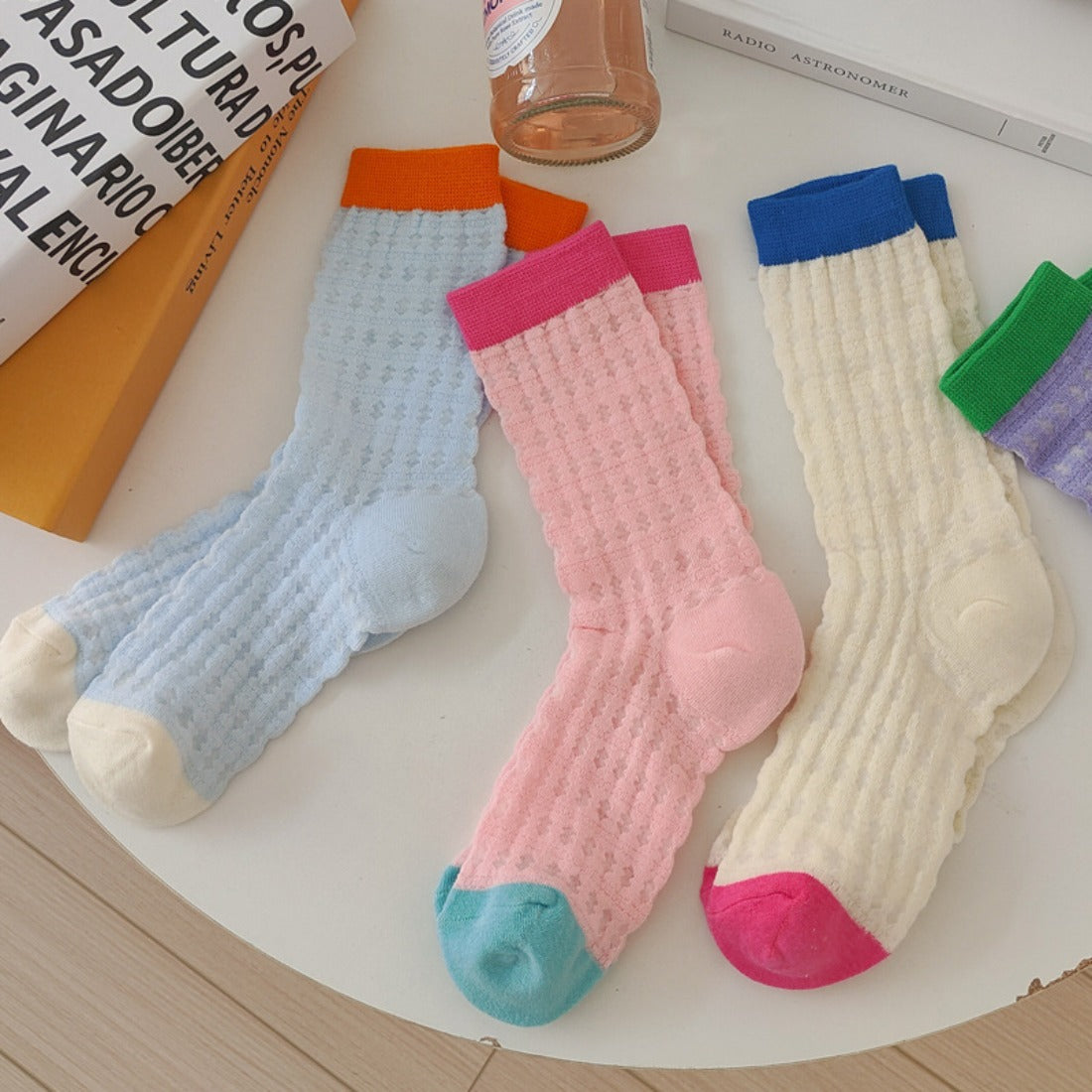 Rufia - Pastel Color-Blocked Mesh Socks