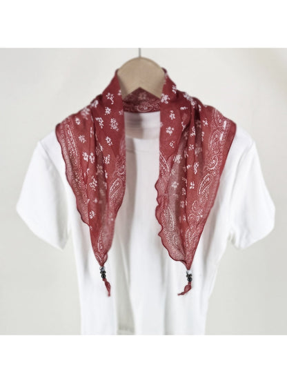 Scarvii - Vintage-inspired Diamond-cut Headscarf with Floral patterns