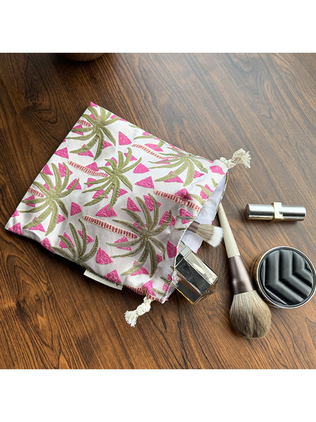 Cosbai - Floral and Fishes Print Drawstring Pouch