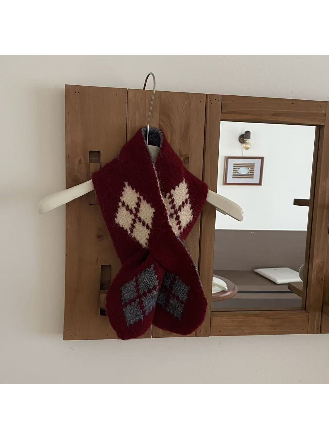 Scarvii - Argyle Rounded End Knit Scarf