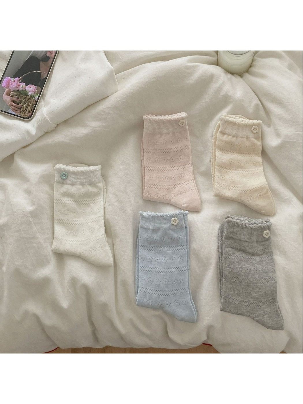 Rufia - Floral Pattern Openwork Button Detail Crew Socks
