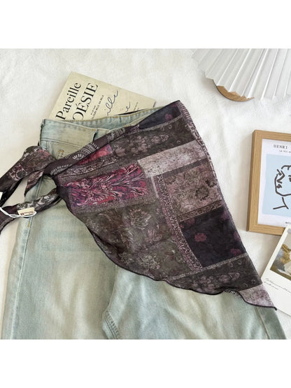 Scarvii - Vintage Patchwork Print Triangle Scarf