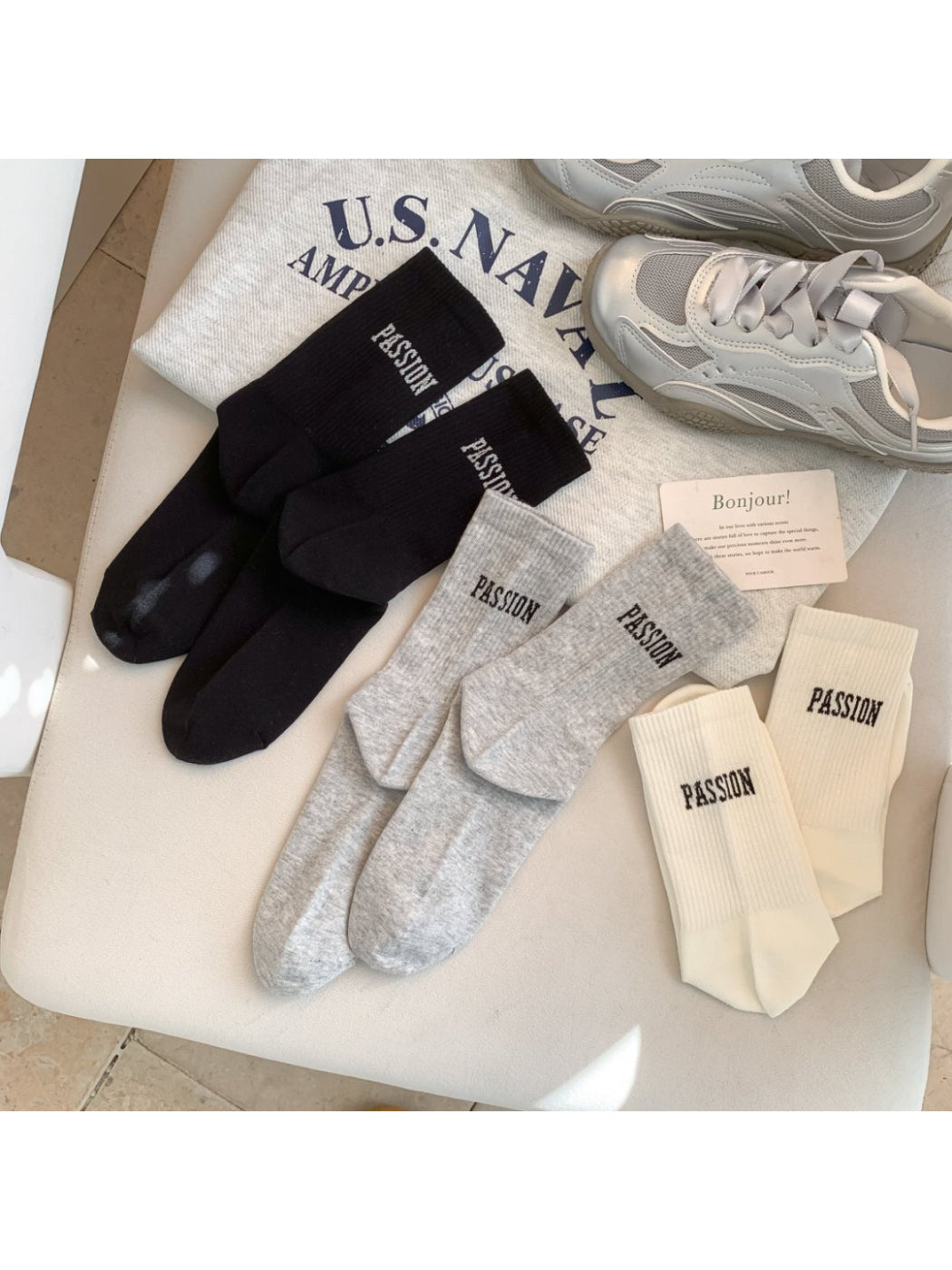 Rufia - PASSION Letter Knit Crew Socks