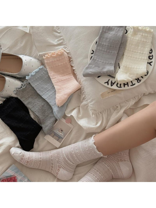 Rufia - Ruffle Trim Hollow-Out Crew Socks