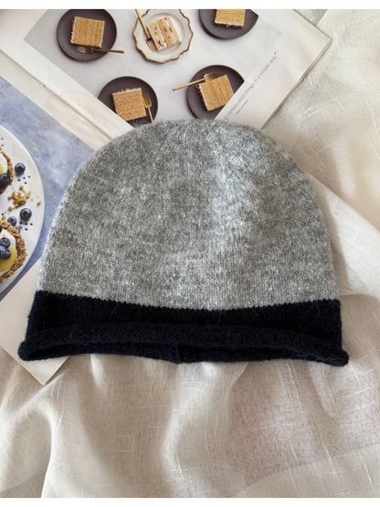 Haila - Contrast Trim Rolled Edge Knit Beanie