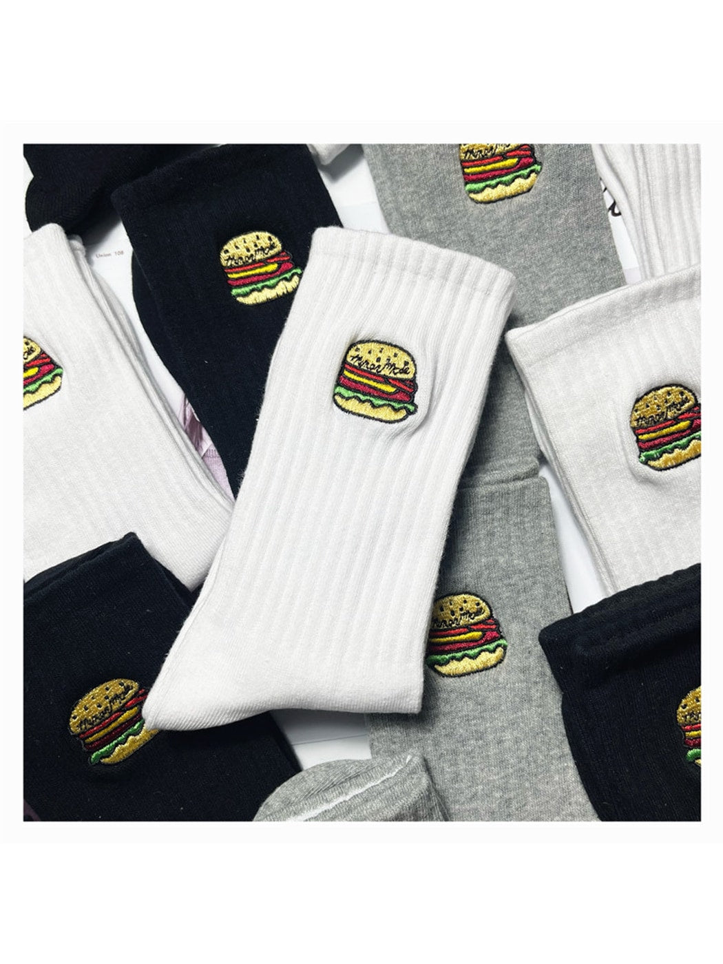 Rufia - Solid Base Burger Motif Crew Socks
