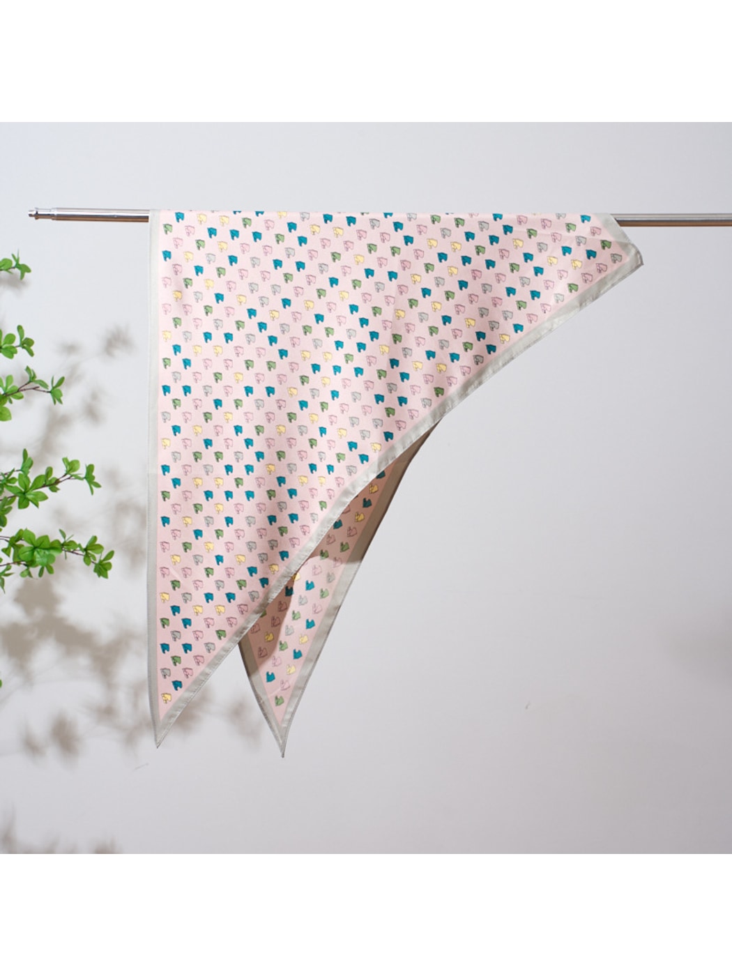 Scarvii - Sweet Printed Border Triangle Bandana