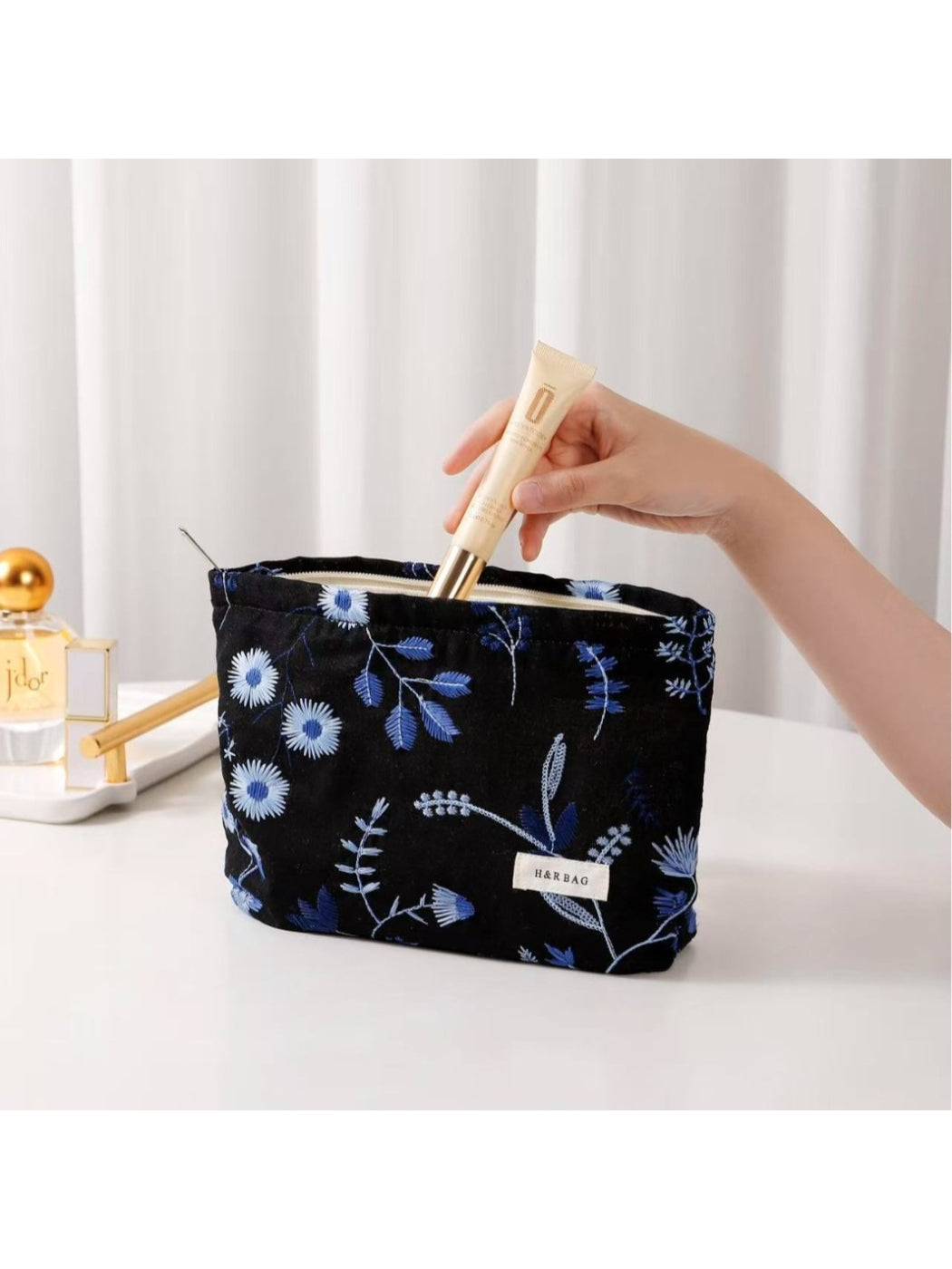 Cosbai - Wildflower Cosmetic Bag - image 4