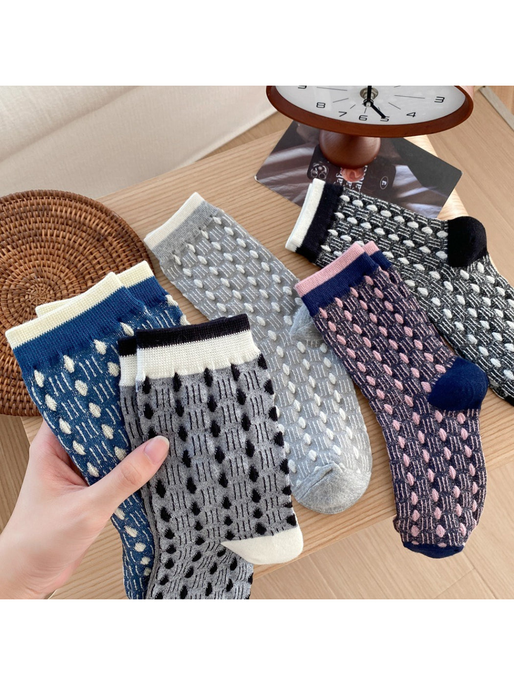 Rufia - Pebbled Texture Knit Crew Socks product image 1