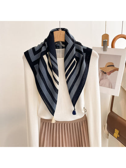 Scarvii - Retro Geometric Print Tassels Square Scarf
