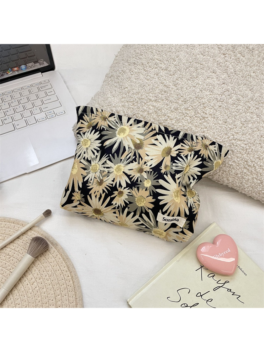 Cosbai - Retro Floral Cosmetic Pouch