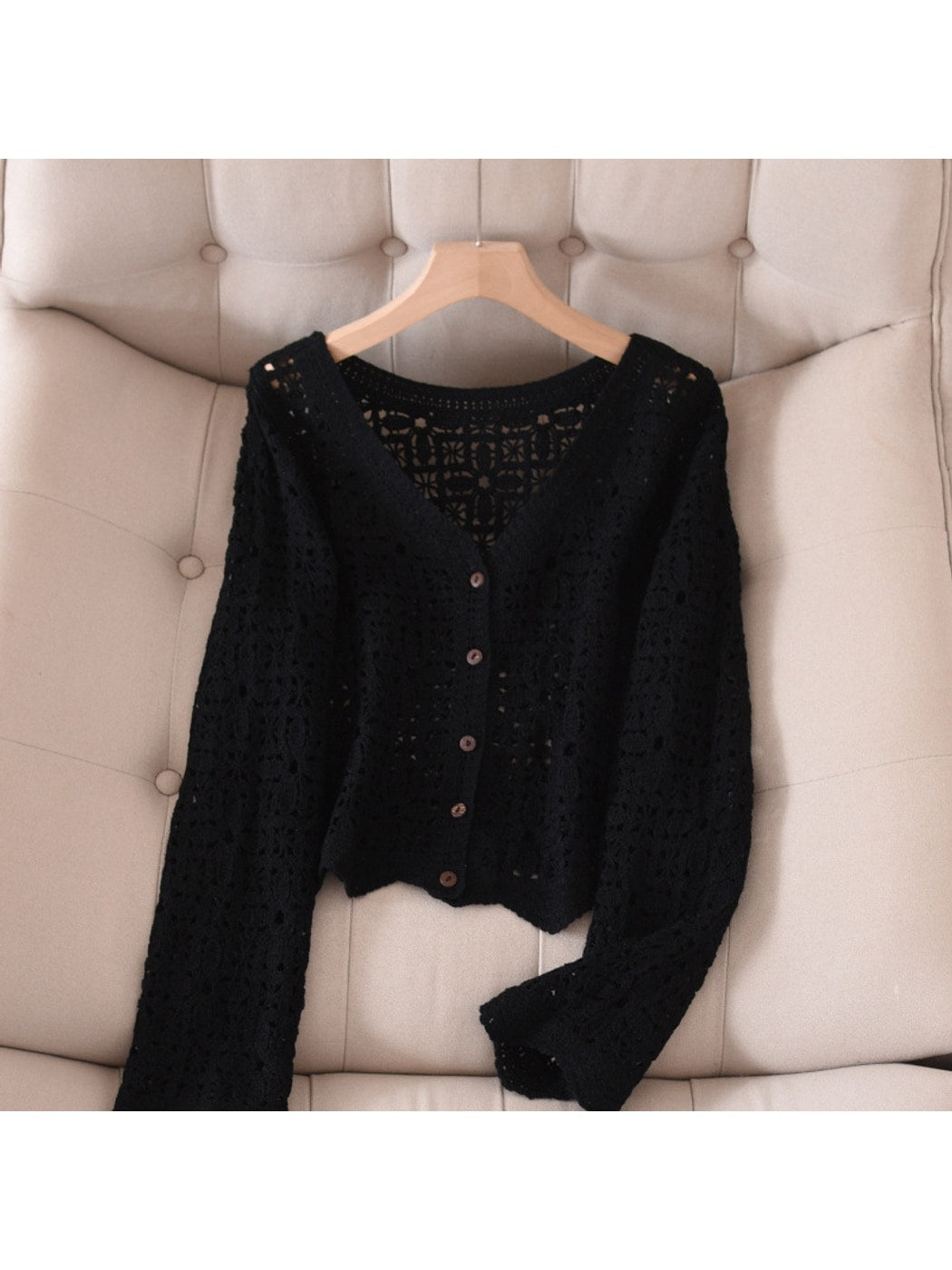 Crosa - Long Sleeve Short Style V Neck Knit Cardigan