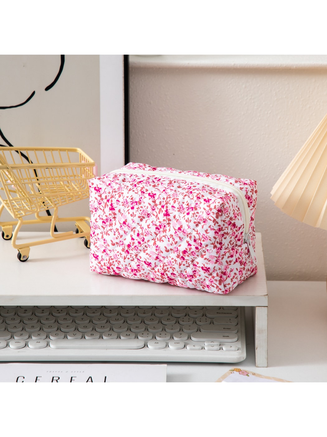 Cosbai - Fresh Floral Cosmetic Storage Zipper Bag