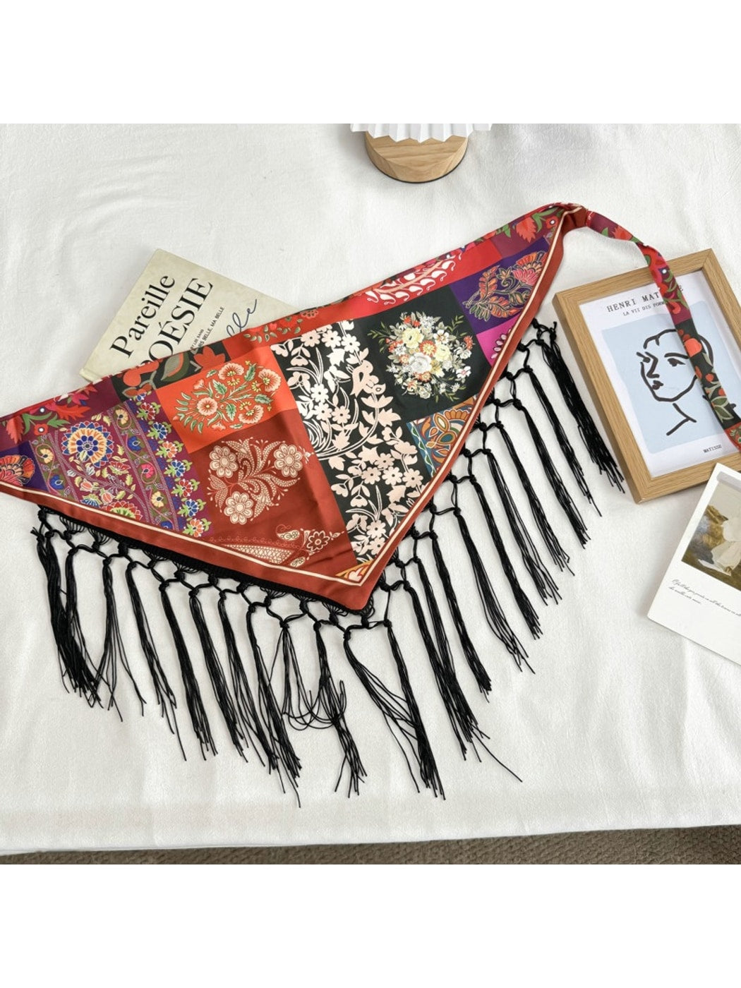 Scarvii - Chic Fringed Fashion Triangle Bandana