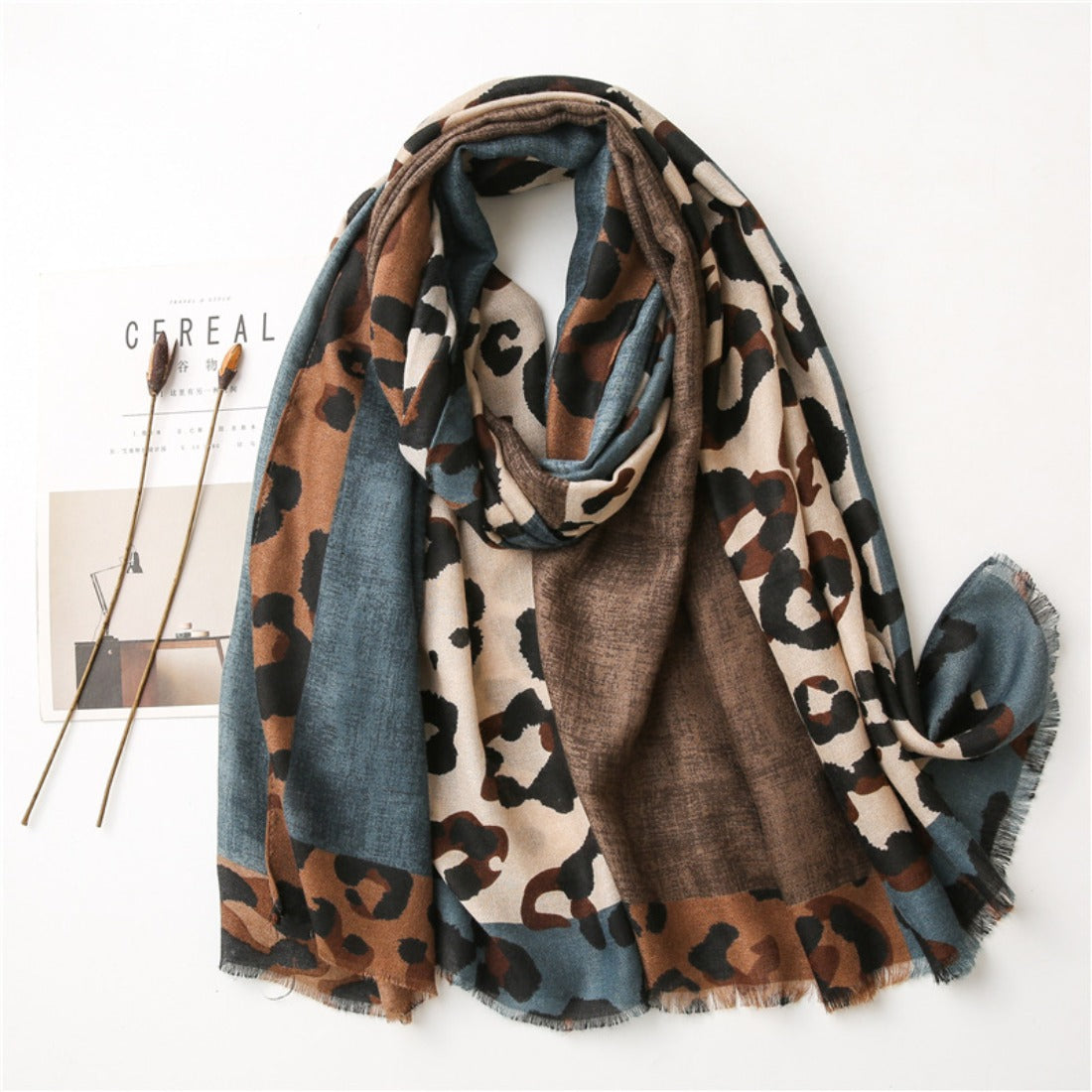 Scarvii - Colorblock Leopard Print Scarf