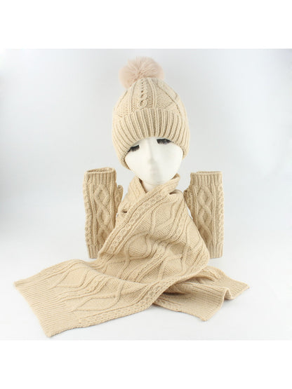 Haila - Retro Cable Knit Beanie Scarf Gloves Set