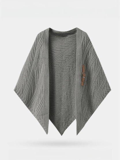 Scarvii - Classic Knitted Triangle Shawl as Outer Accessory