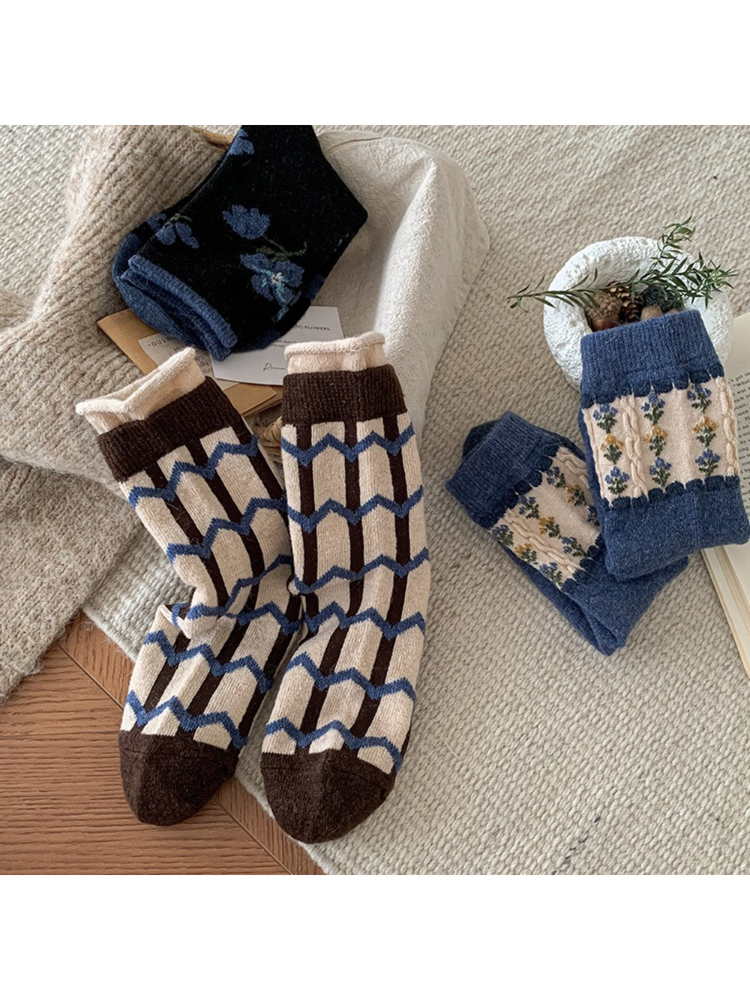 Rufia - Geometric Pattern Crew Socks
