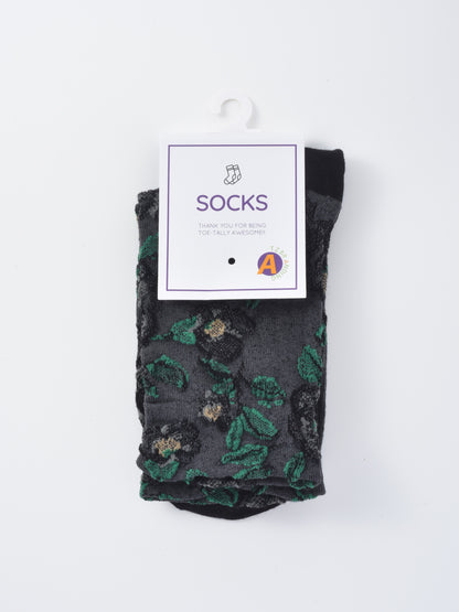 Rufia - Classic Rose Embroidery Crew Socks