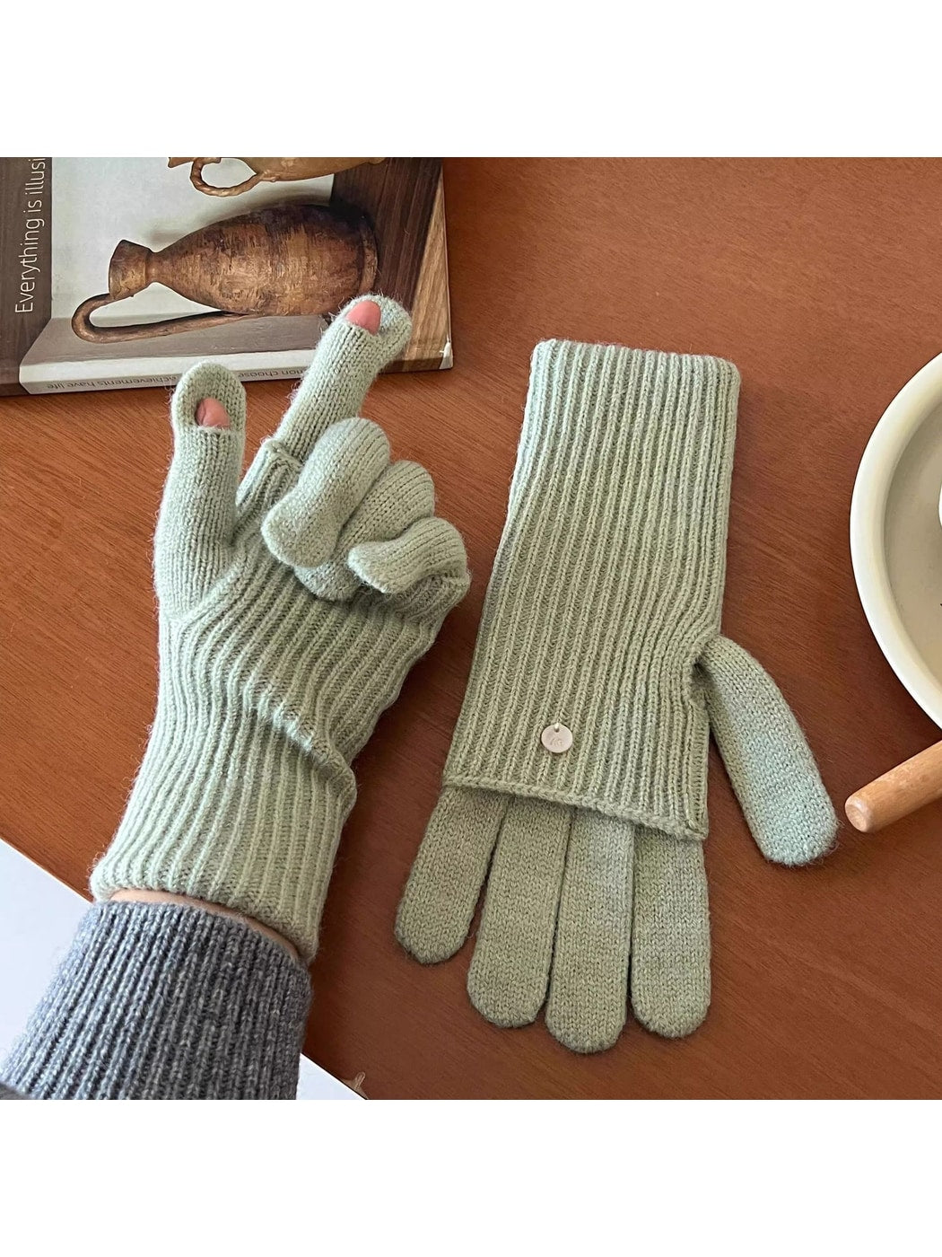 Gloving - Women's Layered Ribbed Knit Winter Gloves