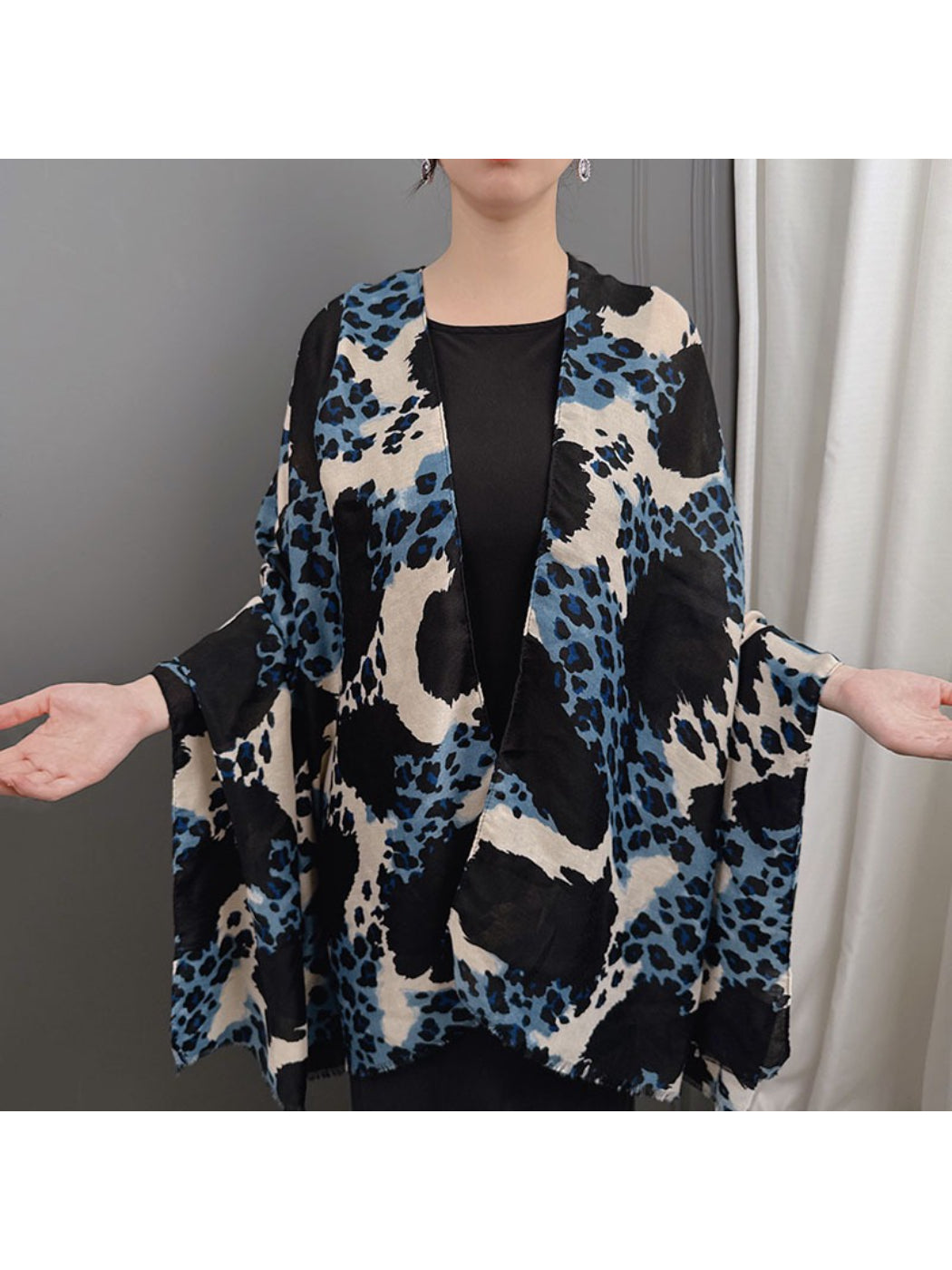 Scarvii - Bold Abstract Animal Pattern Scarf