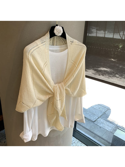 Scarvii - Solid Color Minimal Knit Triangle Bandana