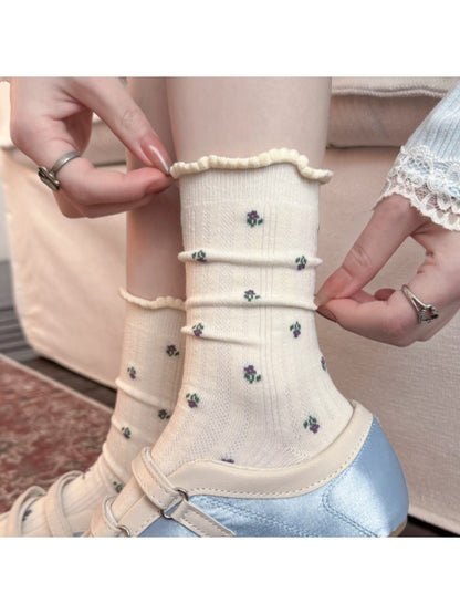 Rufia Sweet Floral Ruffle Scrunch Mid-Calf Socks product photo 3