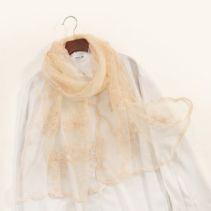 Model styling Scarvii sheer baroque scarf with casual outfit