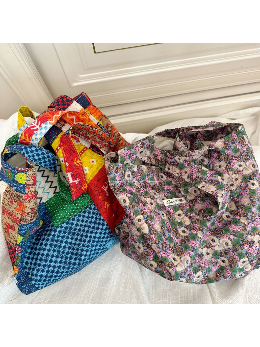 Cosbai - Floral Print Everyday Tote Bag