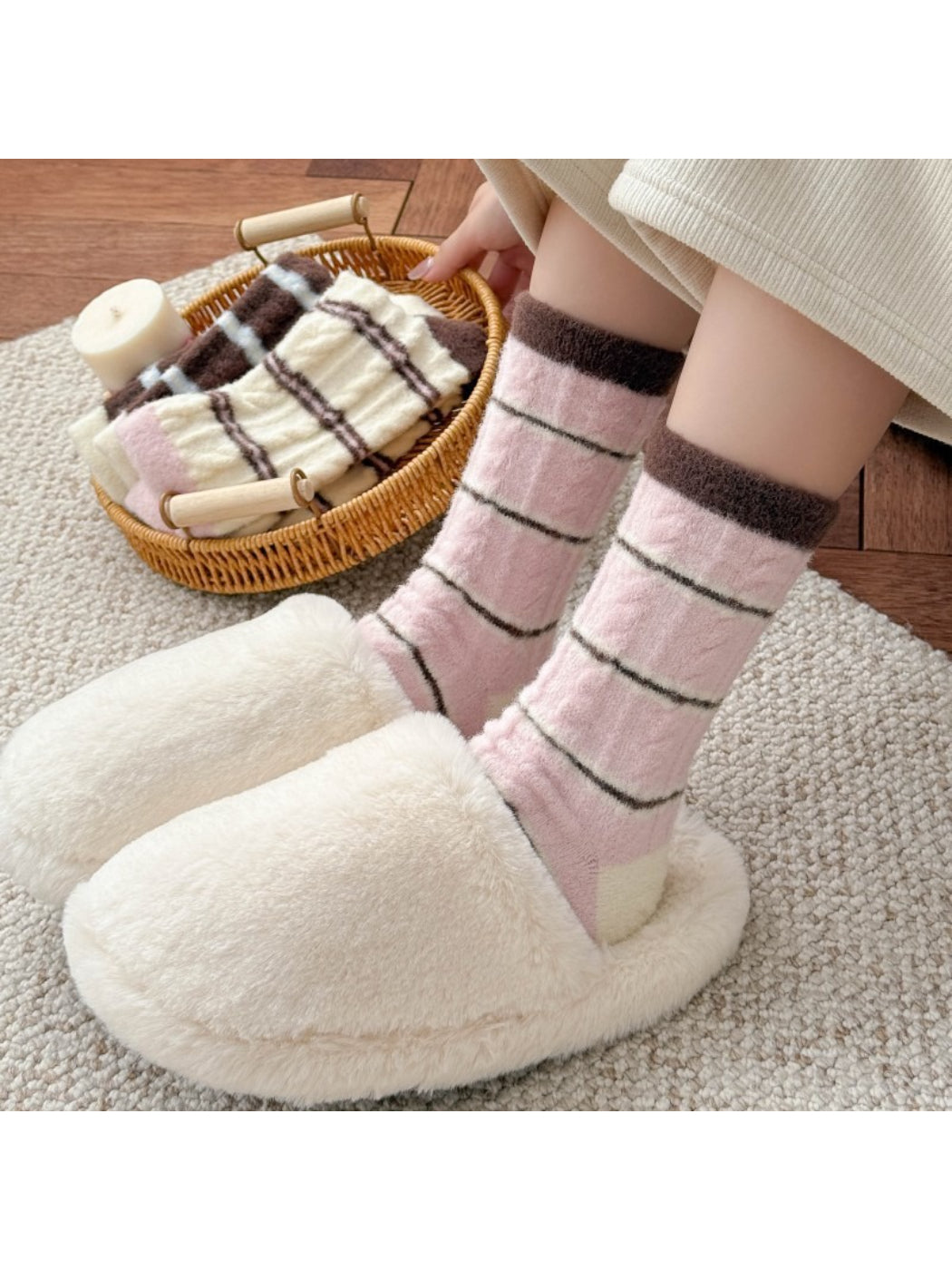 Rufia – Cozy Striped Crew Socks