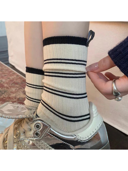 Rufia Cream Slouch Socks with Black Trim