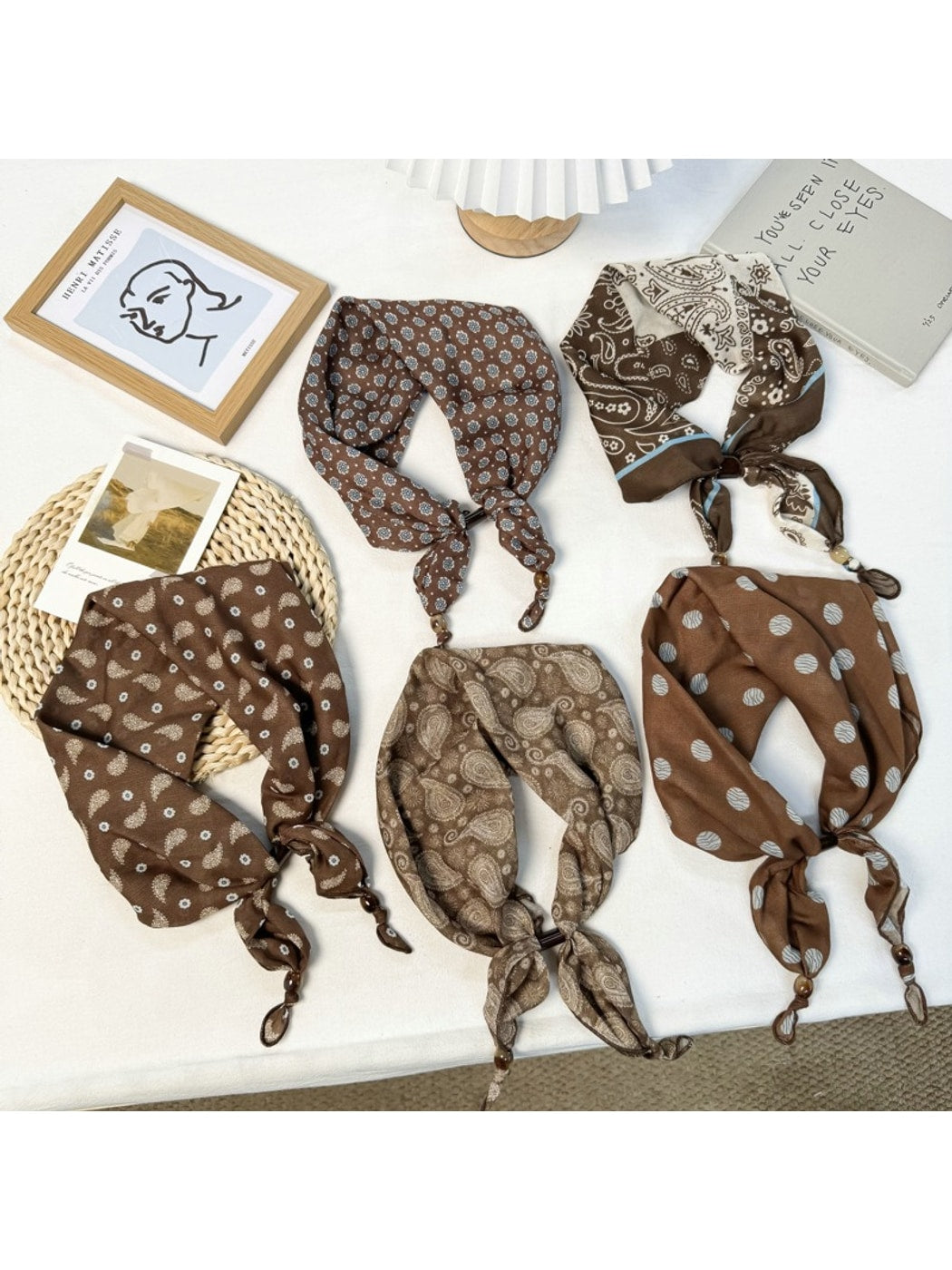 Scarvii - Printed Slim Triangle Scarf