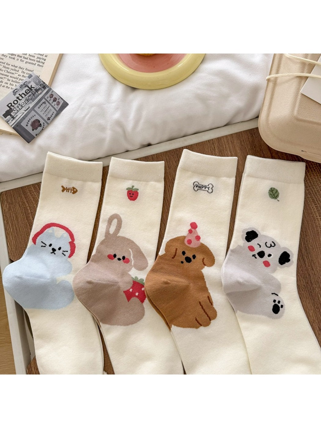 Rufia - Playful Animal Design Crew Socks