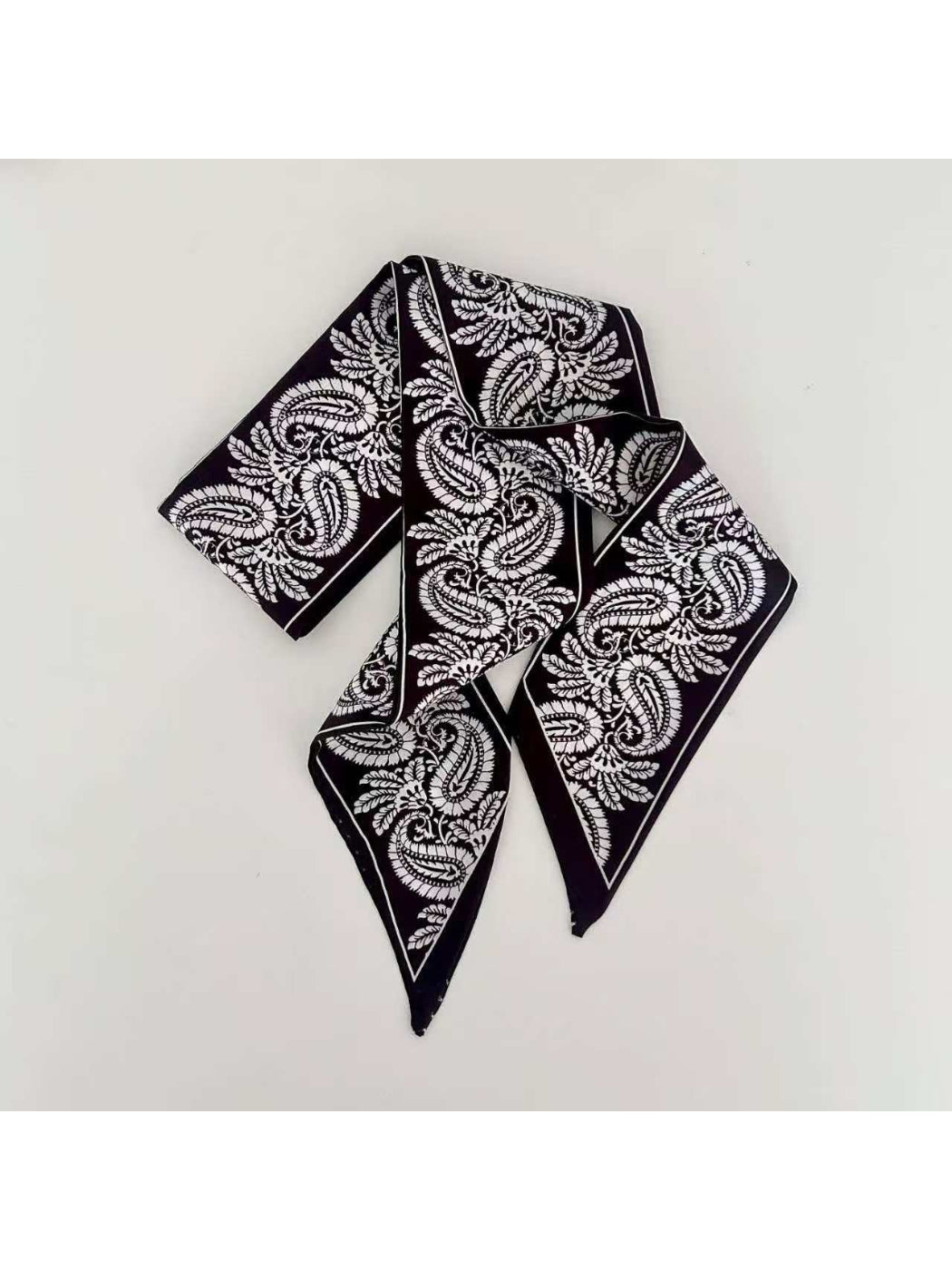 Scarvii - Decorative Flow Paisley Skinny Scarf