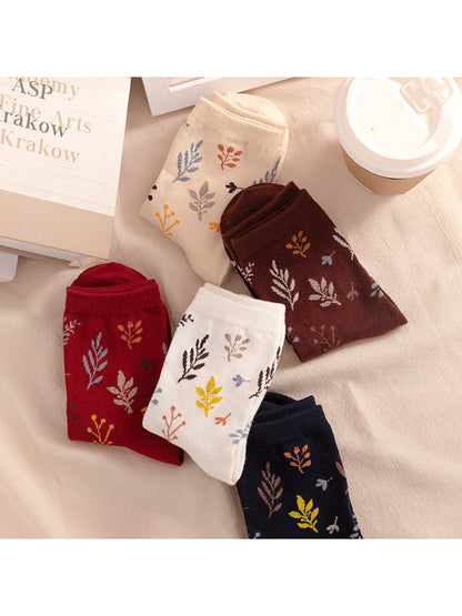 Rufia - Scattered Leaf Motif Knit Crew Socks