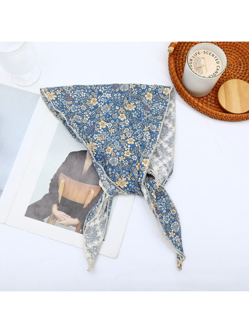 Scarvii - Floral Lace Trim Decorative Triangle Bandana