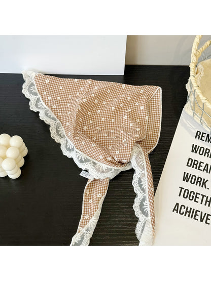 Scarvii - Floral Lace Trim Triangle Bandana
