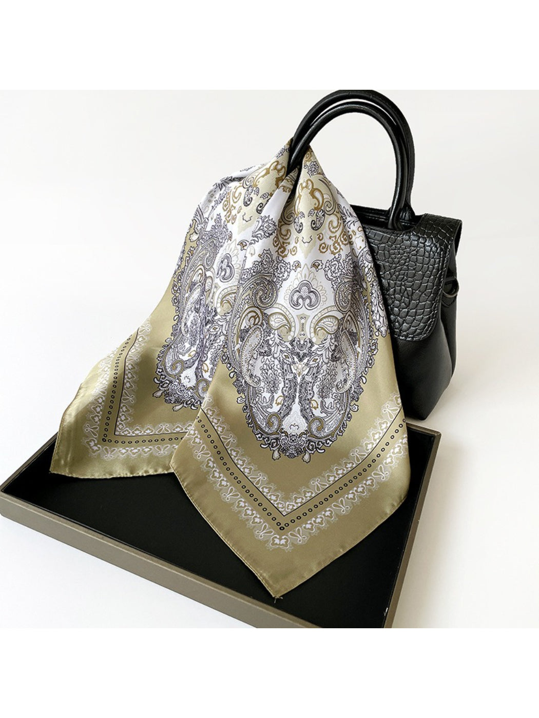 Scarvii - Graphic Paisley Colorblock Scarf