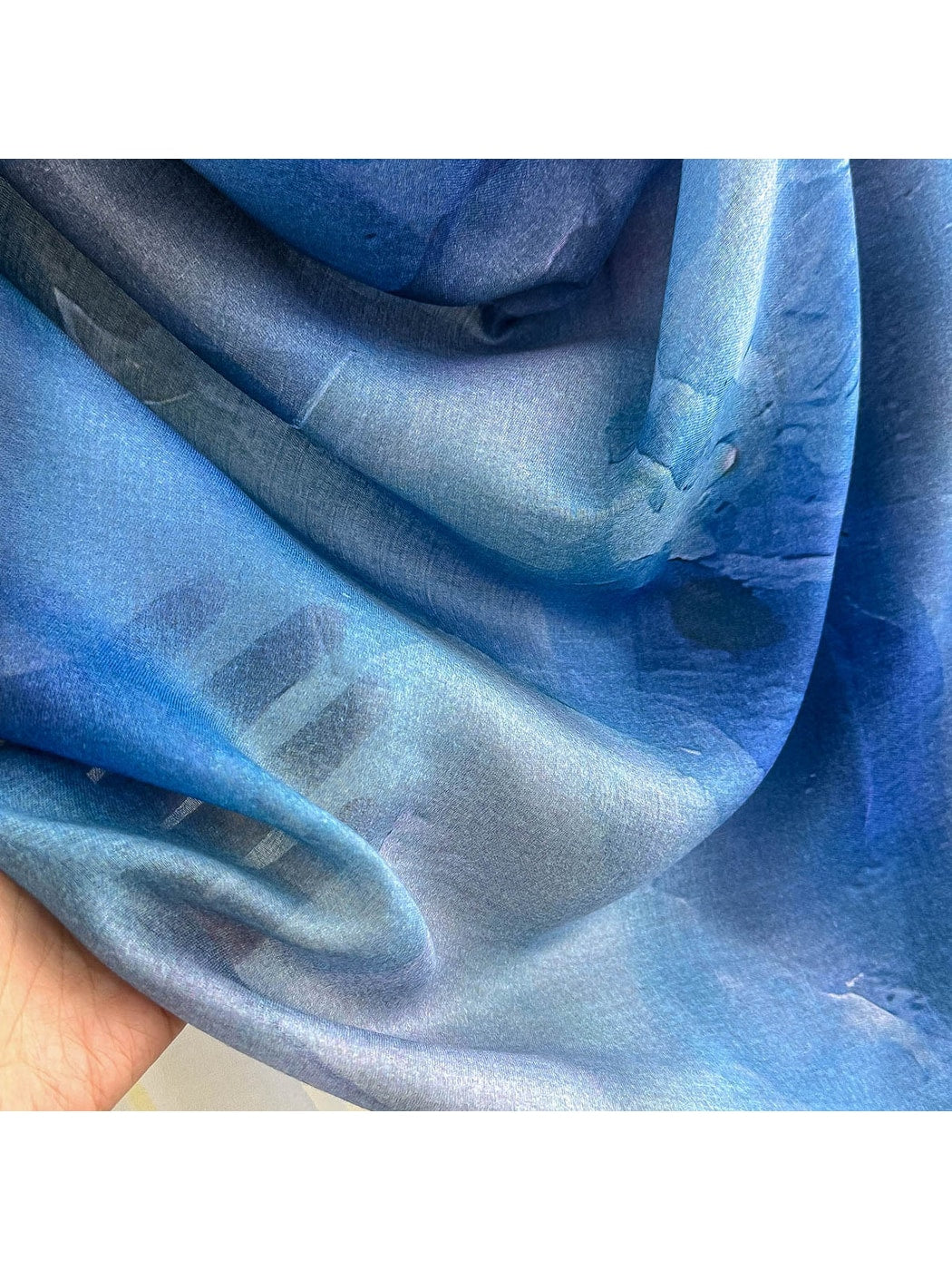 Scarvii - Retro Wave Print Summer Wrap Scarf