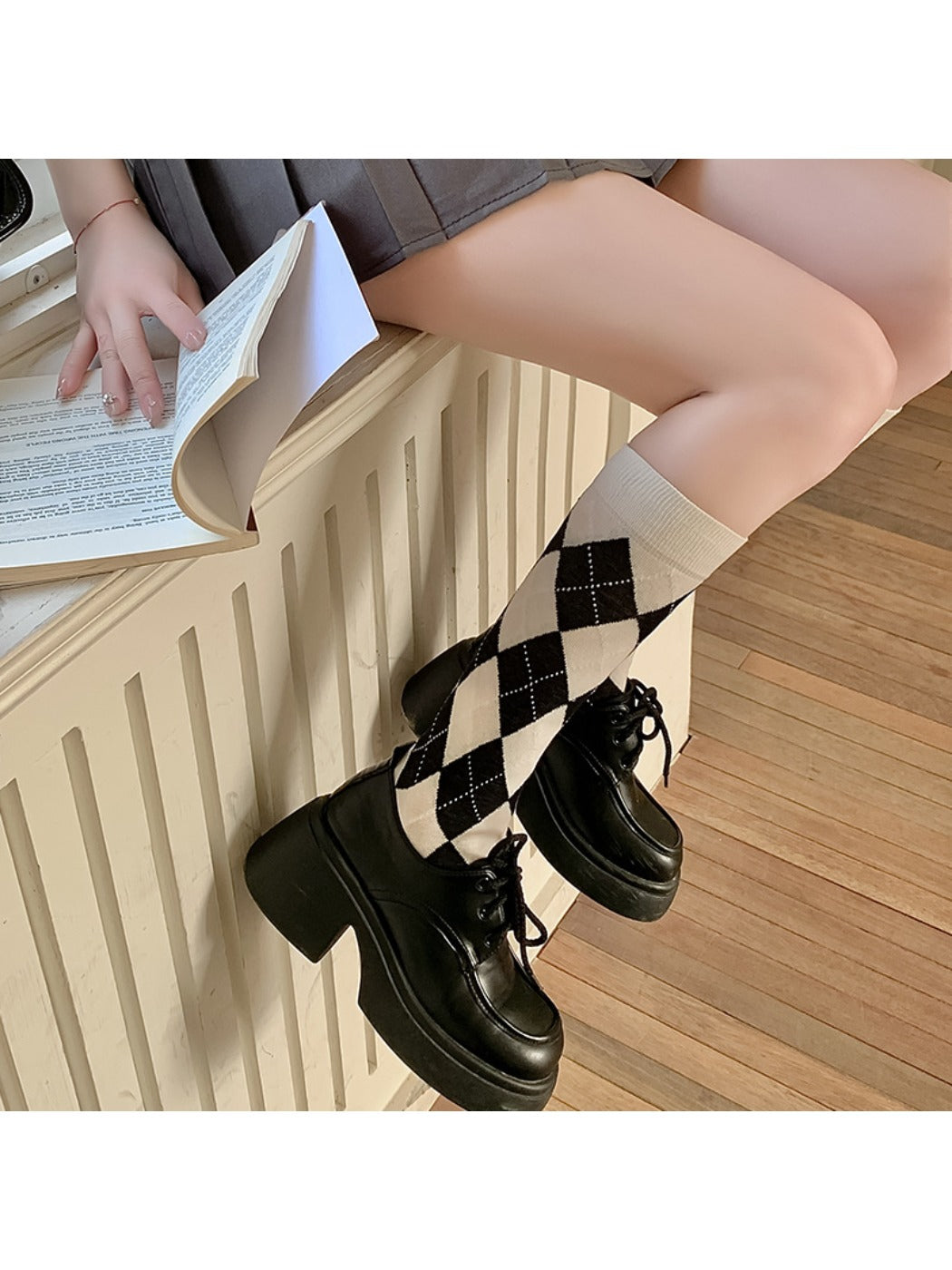 Rufia - Knee-High Socks with Diamond Patterns