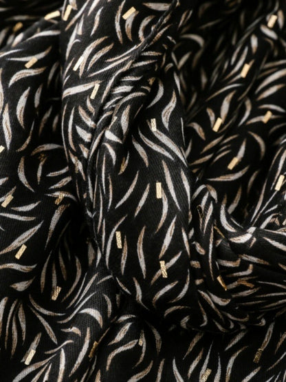 Scarvii - Minimalist Willow Leaf Print Scarf – Elegant & Versatile