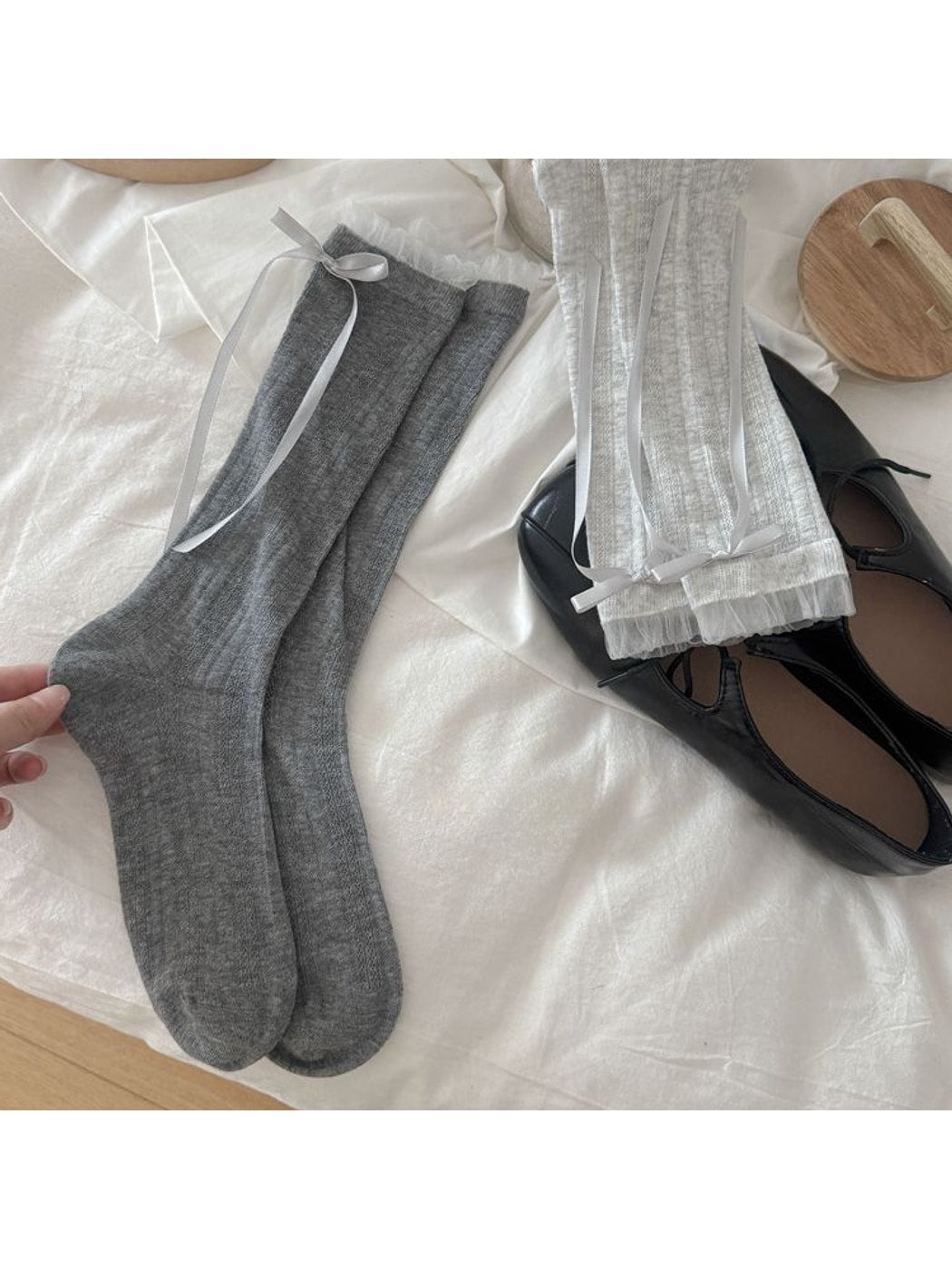 Rufia - Simple Solid Color Bow Mid-calf Socks
