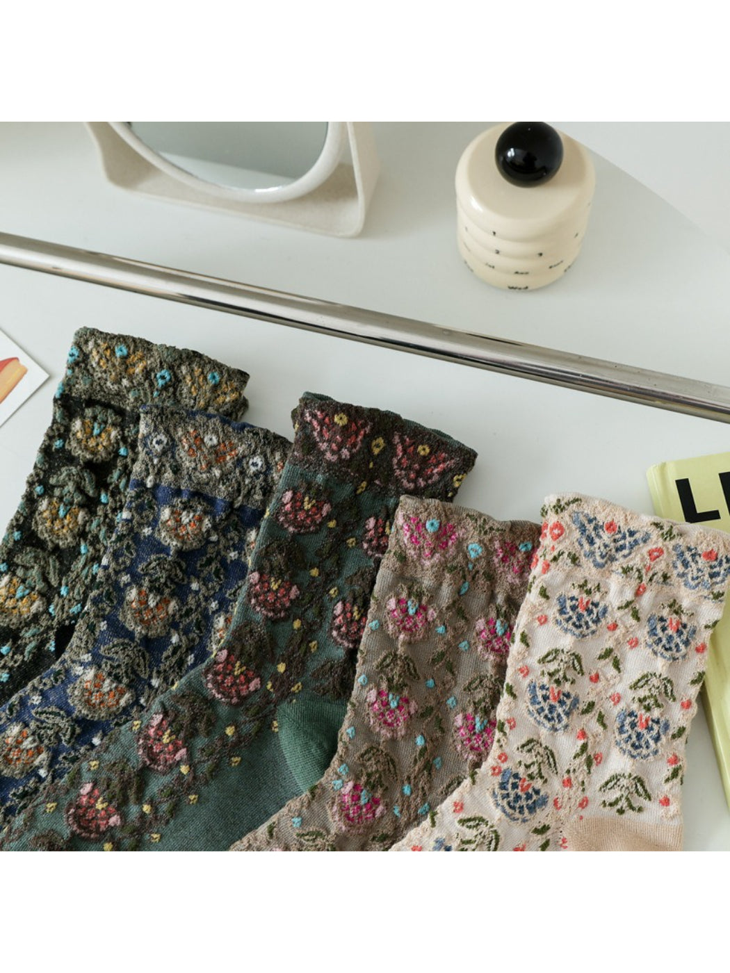 Rufia - Raised Floral Texture Crew Socks