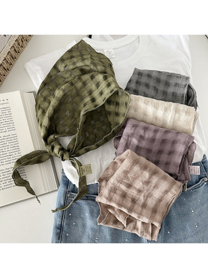 Scarvii - Vintage Openwork Triangle Scarf with Plaid Design