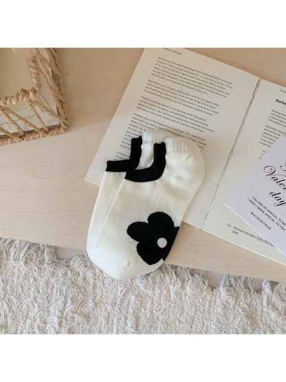 Rufia - Daisy Pattern Low Cut Socks product image 8