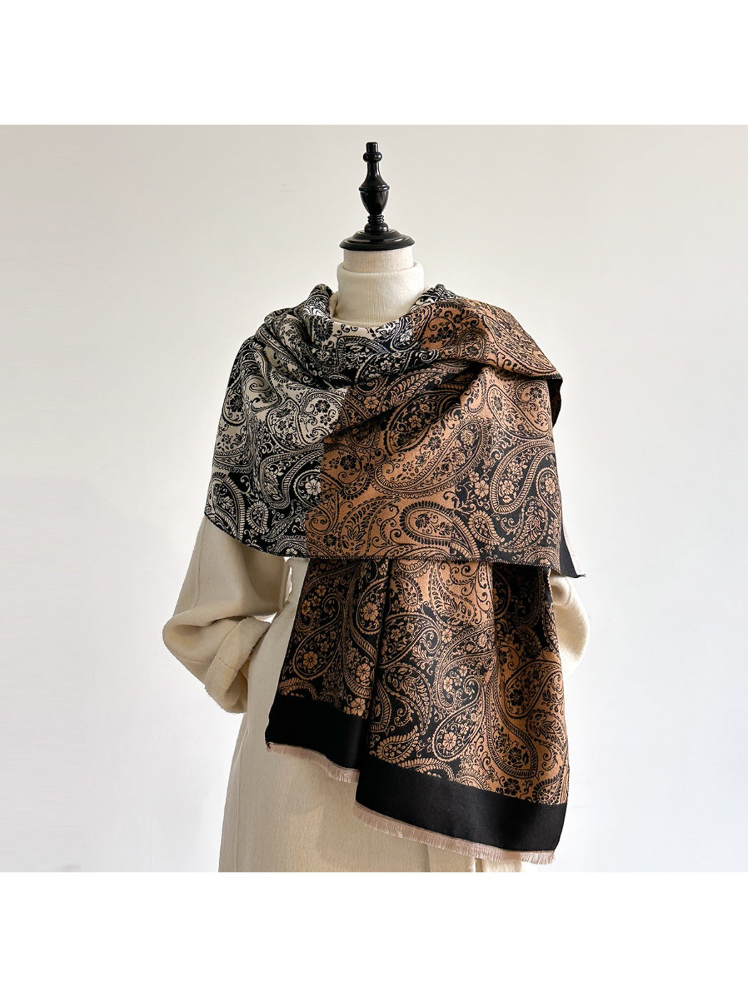 Scarvii – Vintage Paisley Pattern Winter Scarf & Shawl