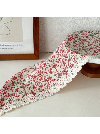 Scarvii - Ditsy Floral Lace Trim Triangle Scarf