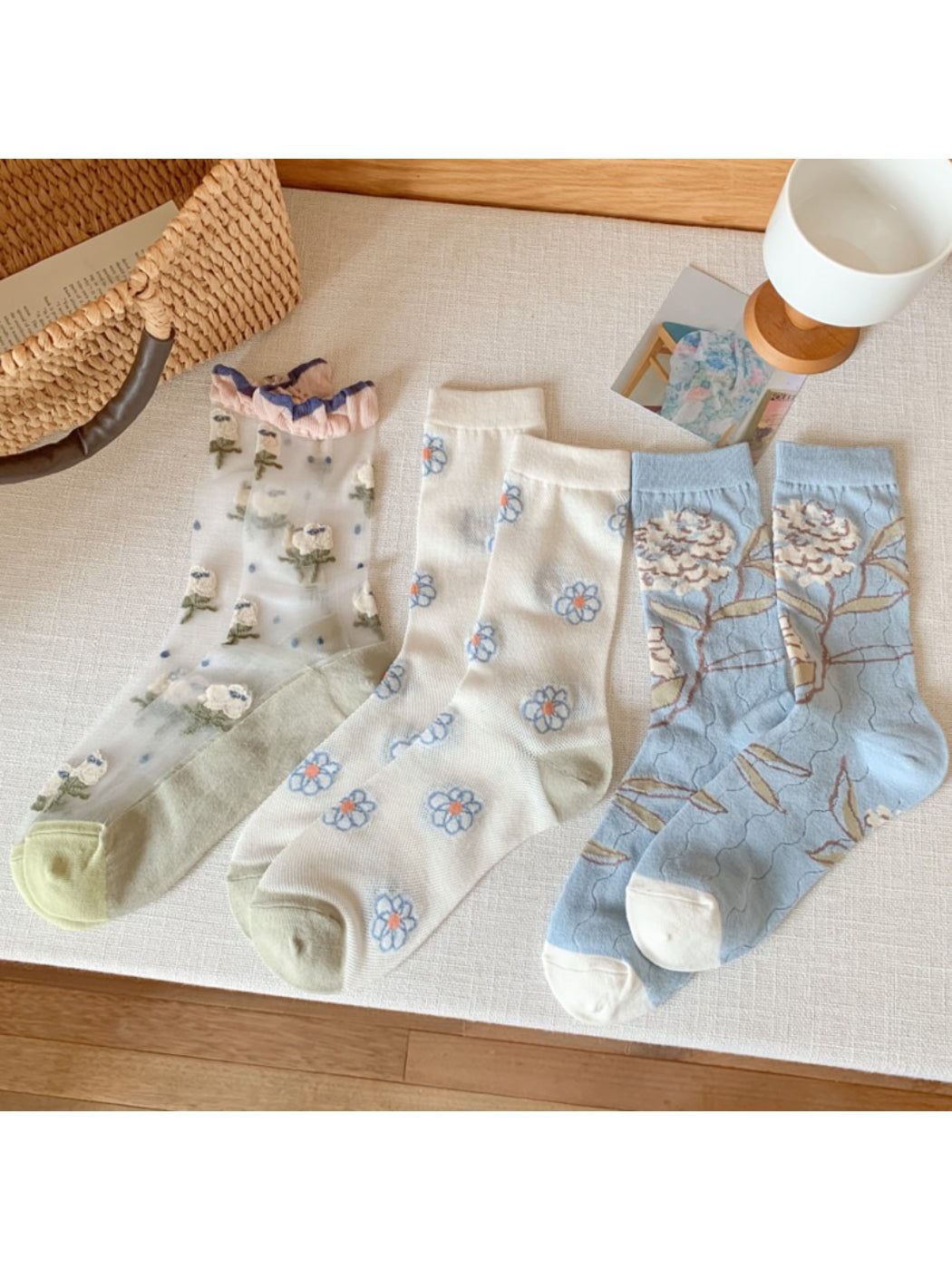 Rufia - Sheer Floral Illustration Crew Socks product image 1